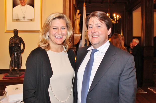 Laura George, Greg Mullenix